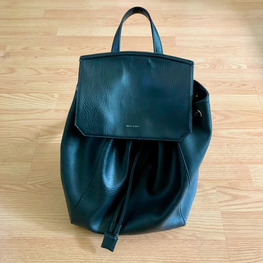 Matt&Nat Black Backpack Purse